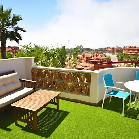 Apartment Atico Con Vistas Al Mar Y Terrazas En Cabopino Playa *